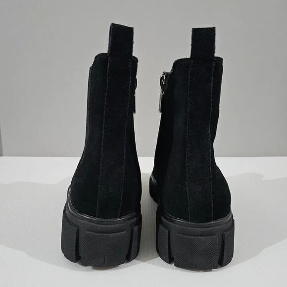 NEW Blondo Posey Ankle Bootie Womens 9 Black Suede Waterproof Platform Chelsea - Picture 7 of 13